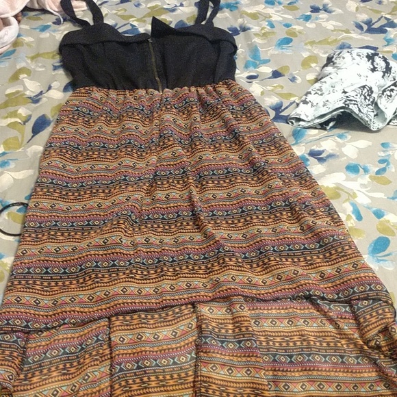 Dress - Picture 2 of 3